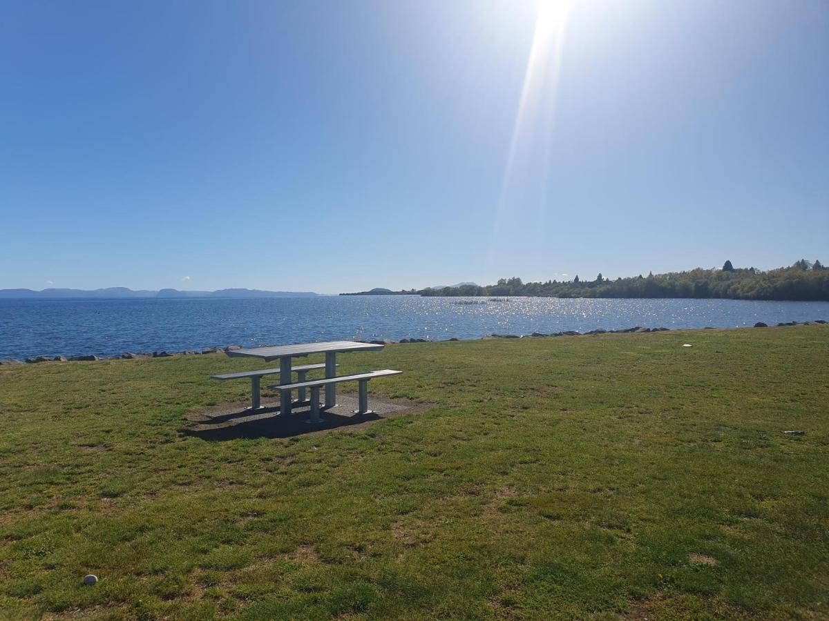 10 @ Wai Matangi Villa Turangi Dış mekan fotoğraf