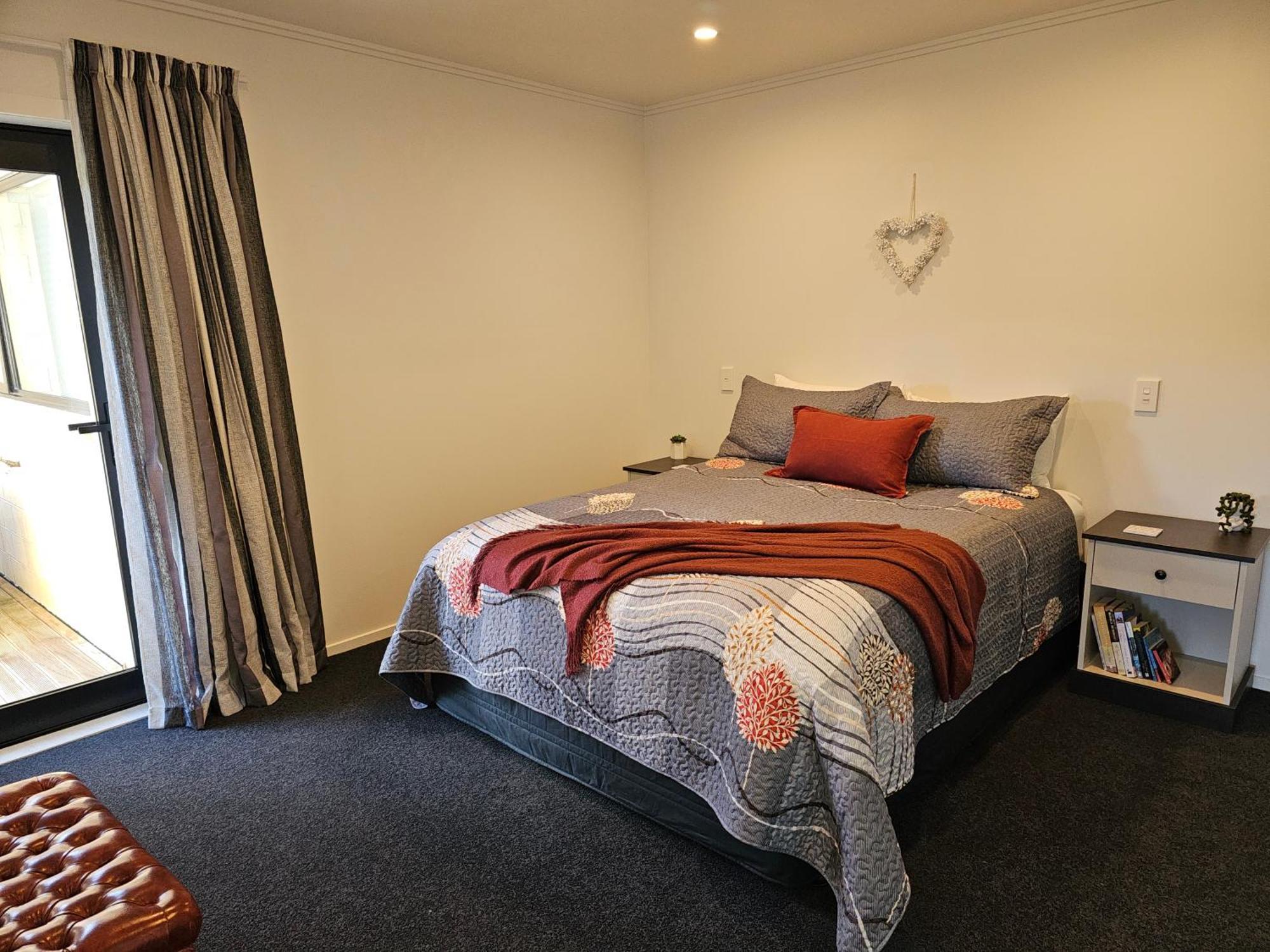 10 @ Wai Matangi Villa Turangi Dış mekan fotoğraf
