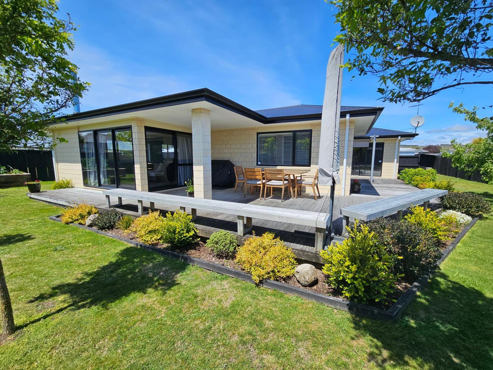 10 @ Wai Matangi Villa Turangi Dış mekan fotoğraf
